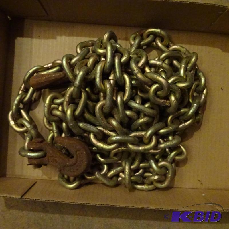 lot 279 image: Log Chain...