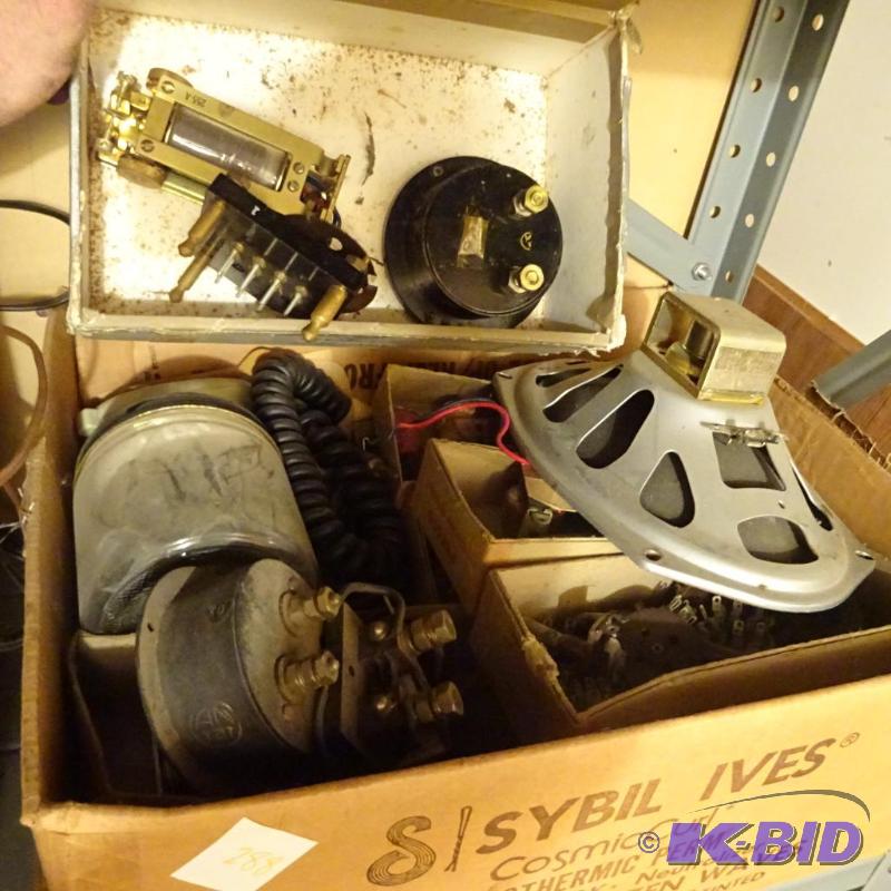 lot 288 image: Lots of Misc Electronics...
