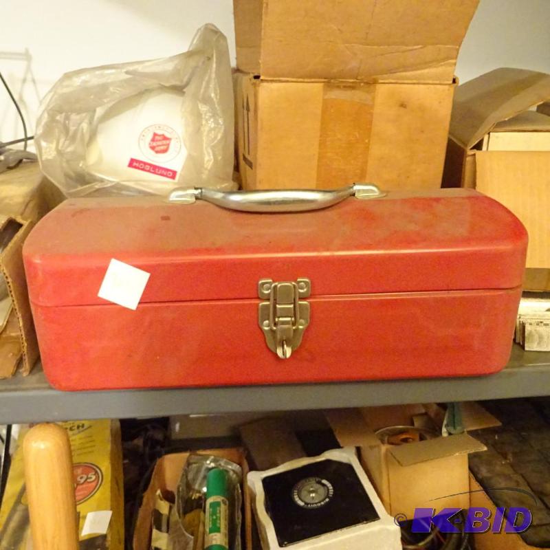 lot 325 image: Metal Tool Box...
