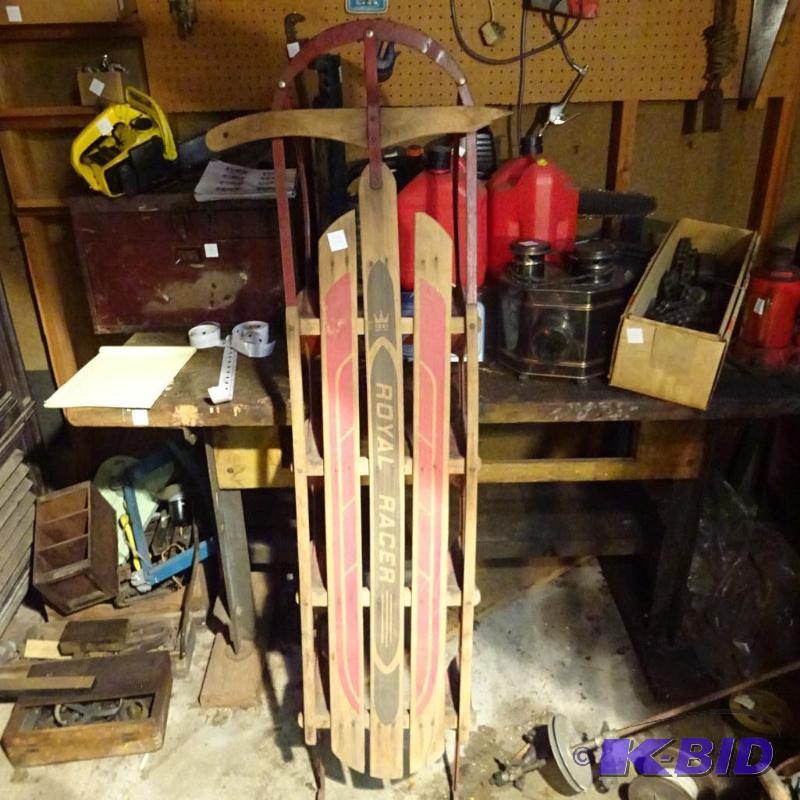 lot 43 image: Royal Racer Vintage Sled...