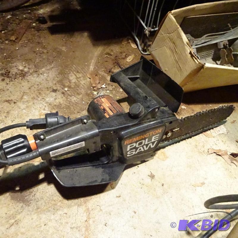 lot 69 image: Remington Electric Pole Saw 8" Extend a ...