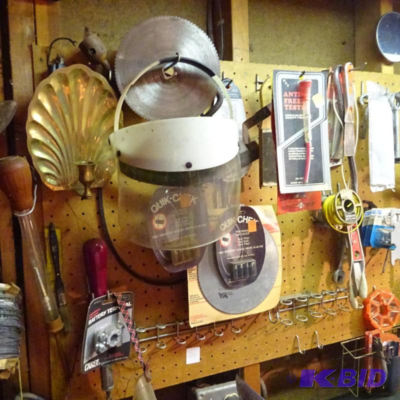 lot 73 image: All Contents on Ped Board...