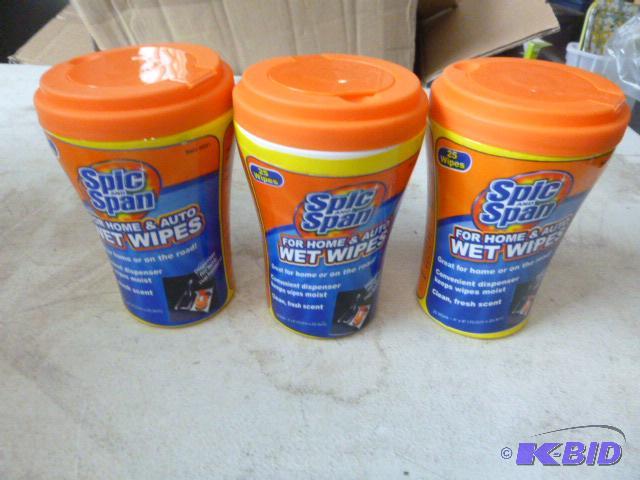 3 Containers of Spic and Span Wet Wipes For h...