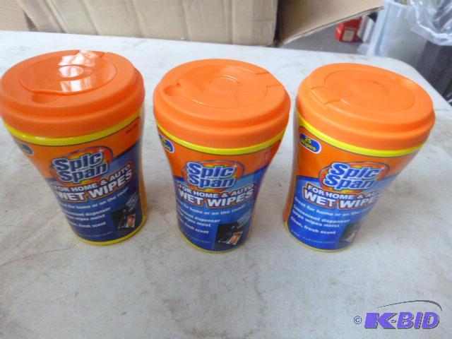 3 Containers of Spic and Span Wet Wipes For h...