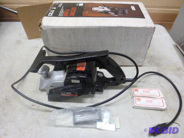 Craftsman Electric Plane with Extra Blades 91...