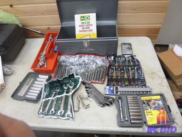 16&quot Craftsman Metal Toolbox Full of misc...