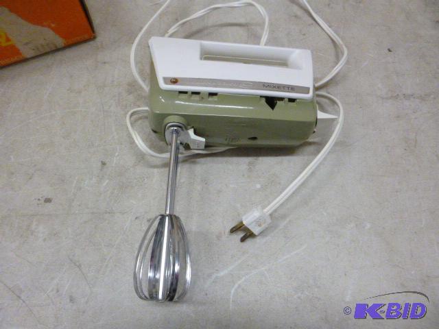 Hamilton Beach Mixette&nbsp3 Speed MIxer Tes...