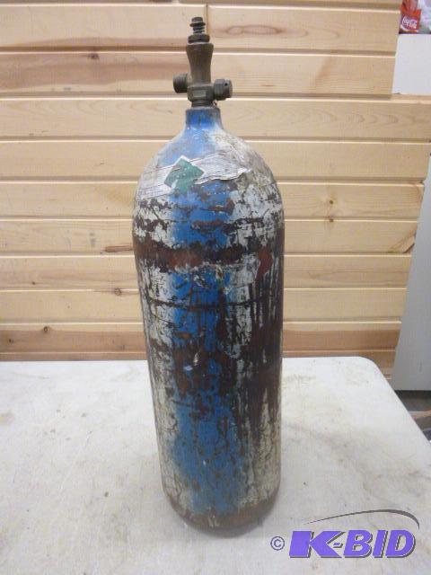 CO2 Tank...
