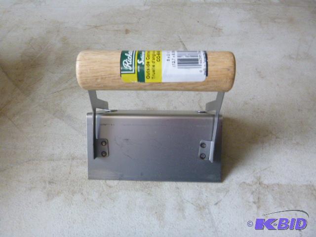 Richard Outside Corner Trowel...