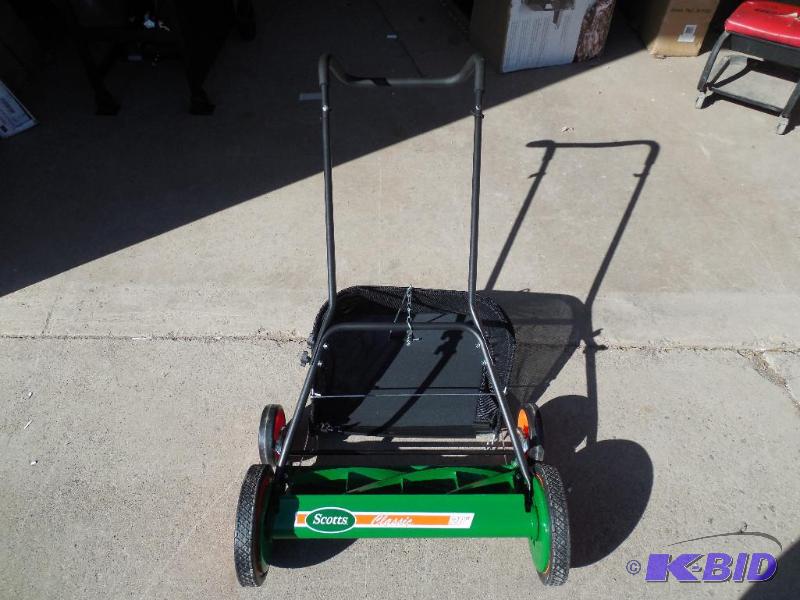 20 in. Reel Mower With Bagger