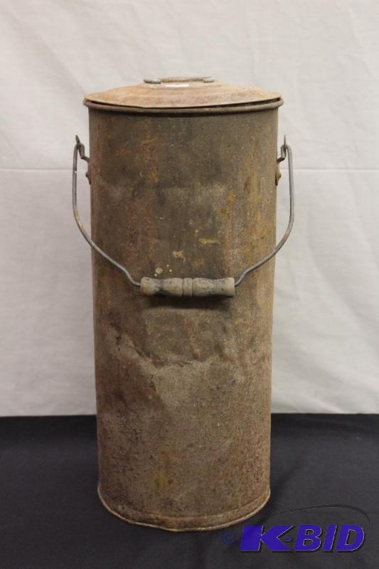 Tall Tin Bucket with Lid&nbsp...