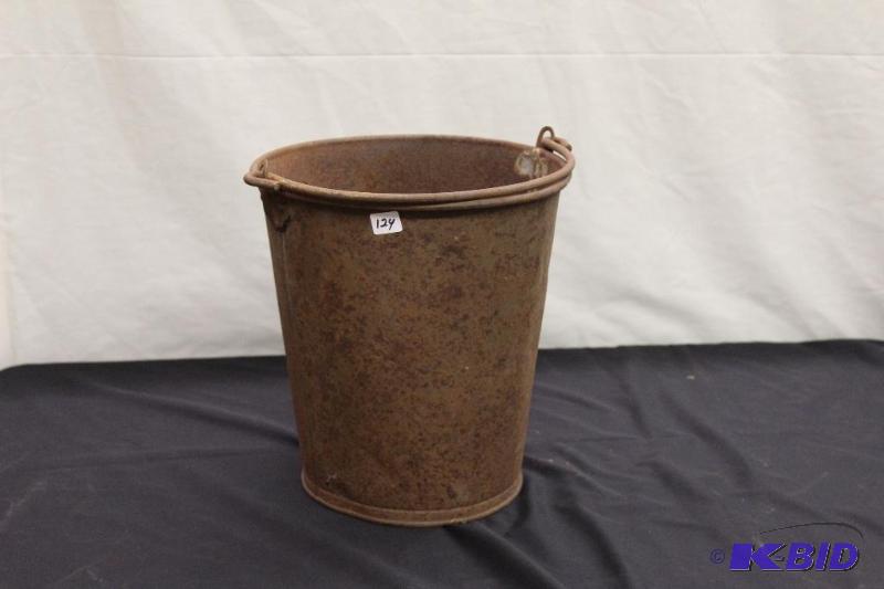 Tin Bucket&nbsp...