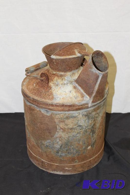 Antique 5 Gallon Gas  Oil Measuring Can&nbsp...