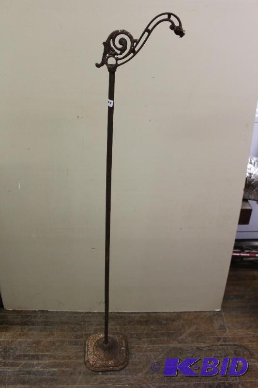 Antique Indoor Style Lamp Post, Cast Iron&nbs...