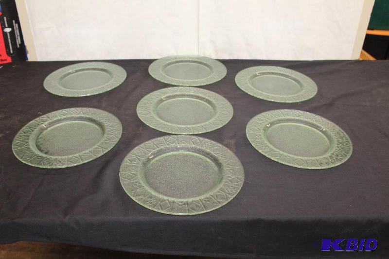 Green Glass Plates&nbsp...