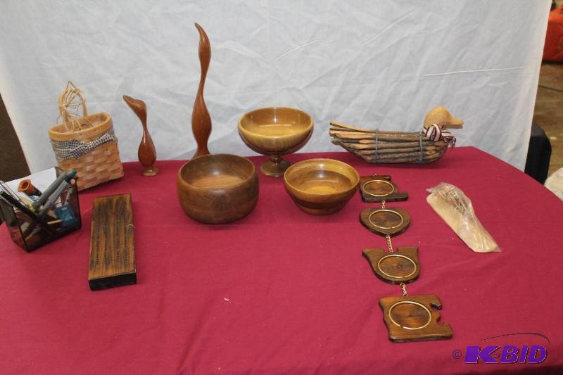 Decorative Wood Accessories&nbsp...