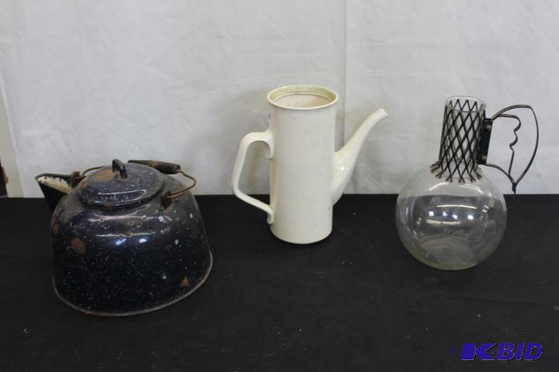 Vintage Kitchenwares&nbsp...