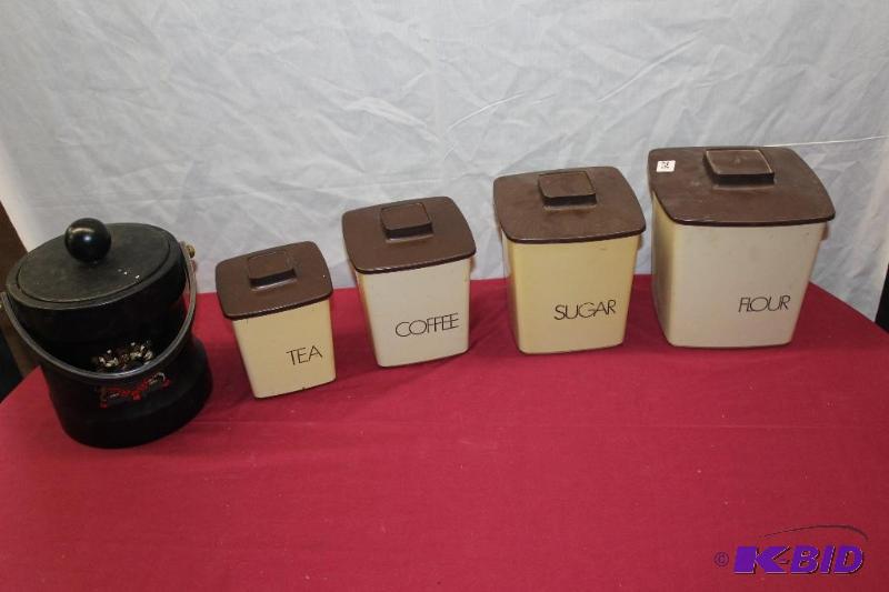 Kitchen Canisters&nbsp...