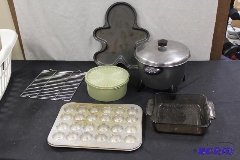 Bakeware...