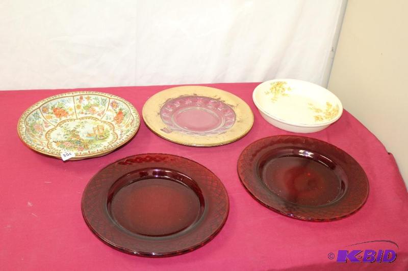 Vintage Tin Bowl and Plates&nbsp...
