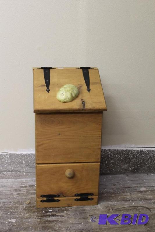 Potato Storage Box&nbsp  Good condition, sol...
