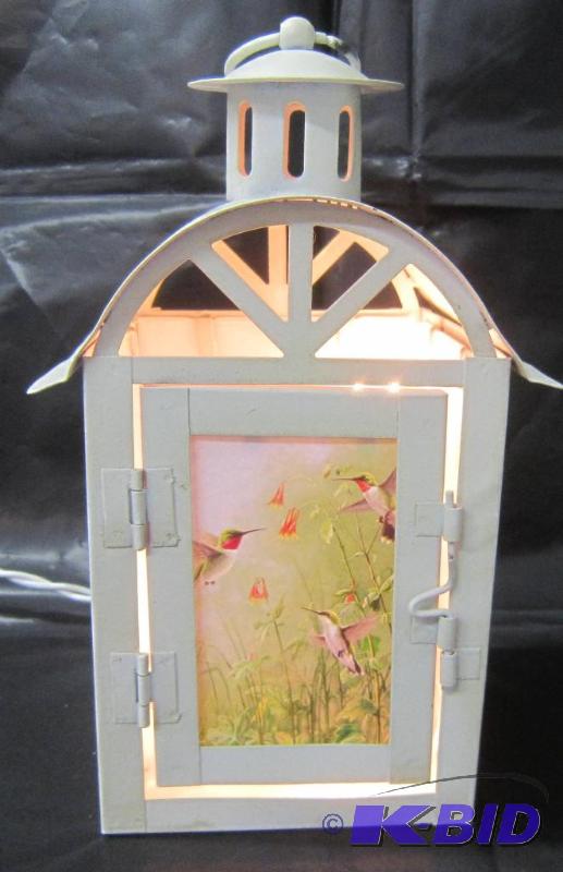 lot 383 image: NEW  8 High Lighted Electric Lamp with Hummingbird