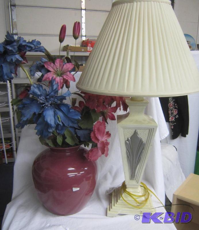 lot 391 image: Lamp and Vase