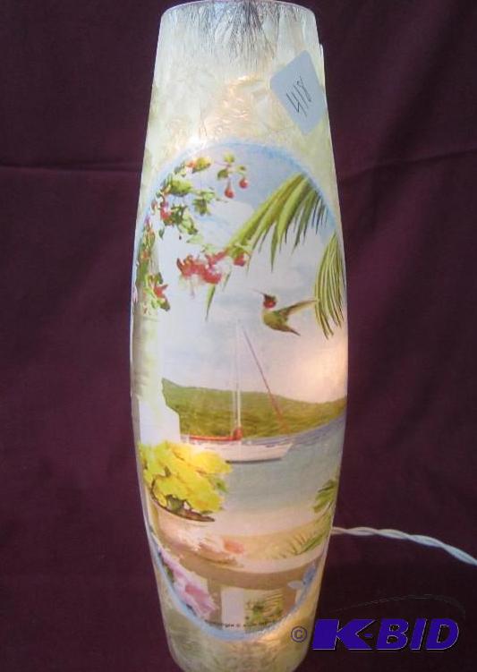 lot 418 image: 12 High Lighted Lamp with Hummingbird