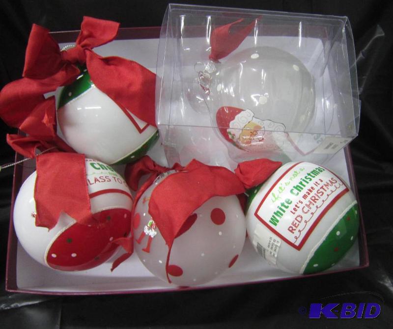 lot 428 image: Box Lot - 5 NEW Glass Ornaments
