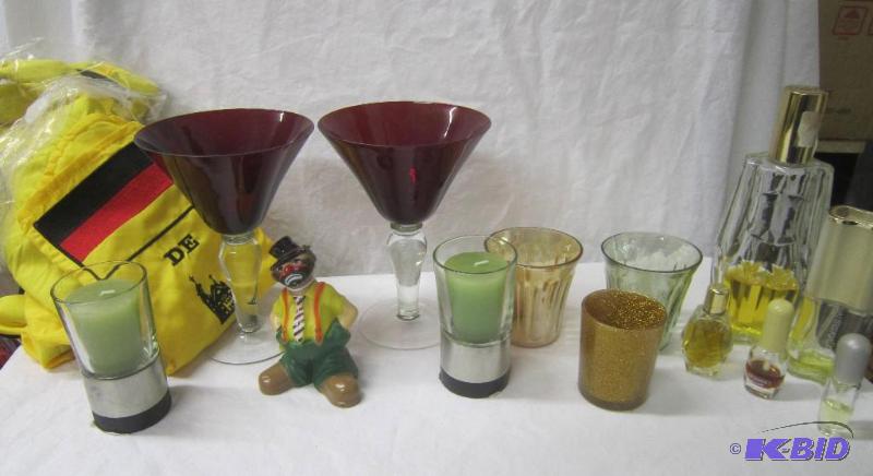 lot 450 image: Box Lot - Misc Items