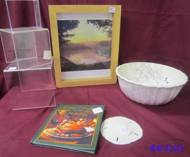 lot 464 image: Box Lot - Misc