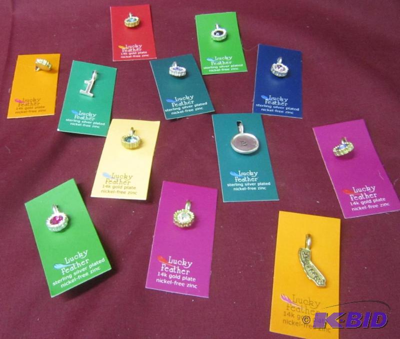 lot 467 image: NEW  12 Charms