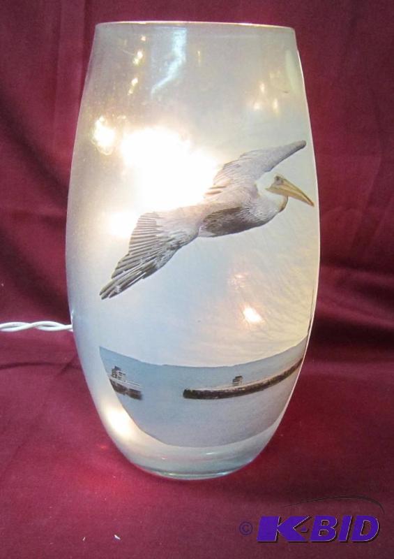 lot 476 image: NEW  7 12 High Lighted Electric Lamp with Pelican