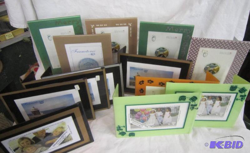 lot 481 image: BOX LOT - 11 Frames