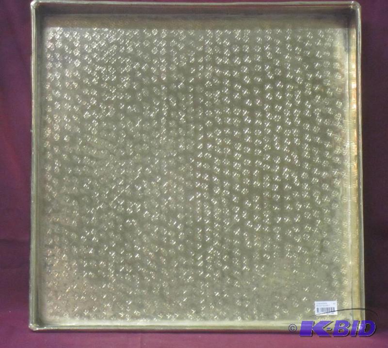 lot 490 image: NEW Shiraleah 15 Brass Square Tray
