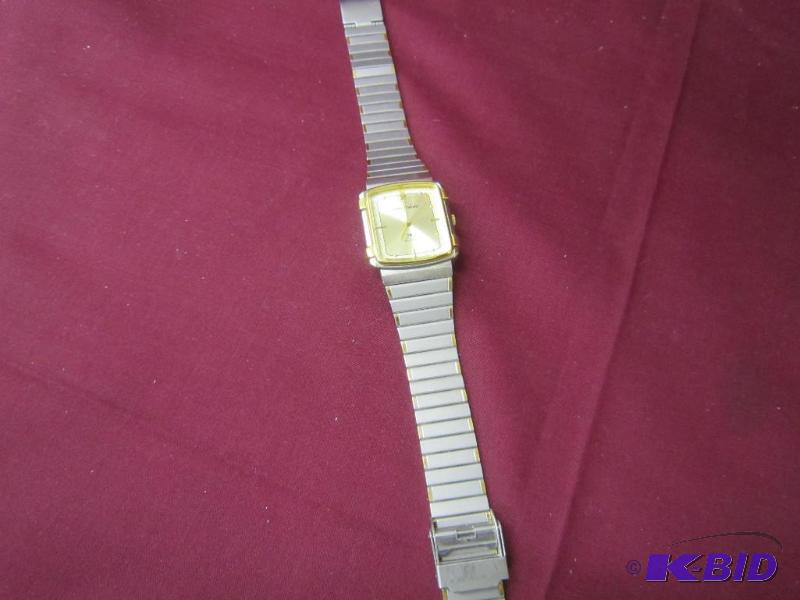 lot 506 image: MENS Watch - Sergio Valente Quartz