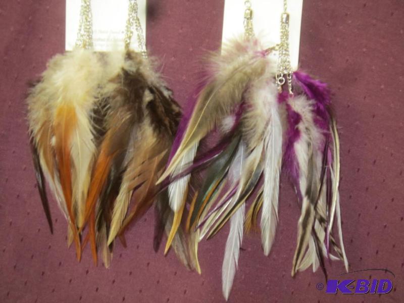 lot 510 image: NEW  Jewelry Lot of 2 set of Feather Earrings