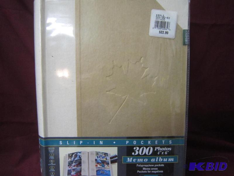 lot 517 image: 300 4x6 Memo Album