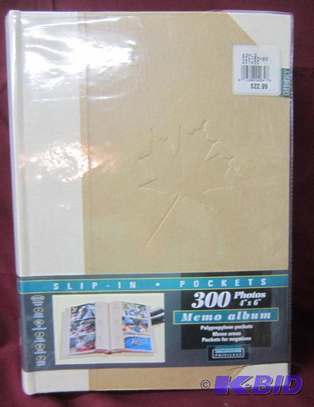 lot 534 image: NEW  300 Pocket 4x6 Photo Album - Tan