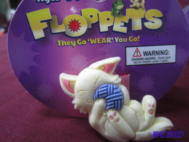 lot 545 image: BOX LOT