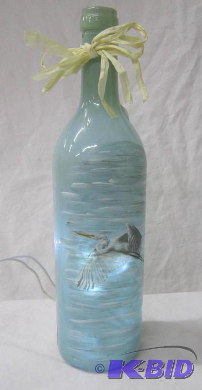 lot 565 image: NEW  11 12 High Lighted Electric Lamp with Heron