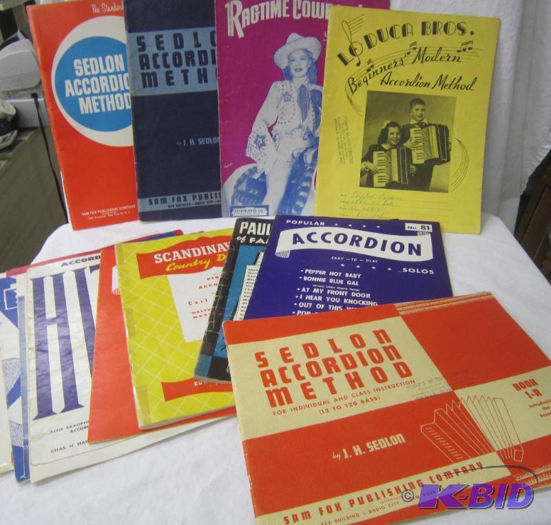 lot 572 image: BOX LOT - Accordion Music