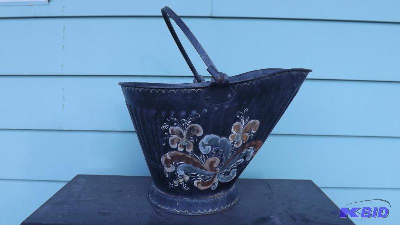 Old Metal Ash Can, has been hand painted...