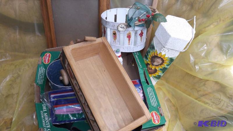 Misc lot, picture frame, sunflower box, wood ...