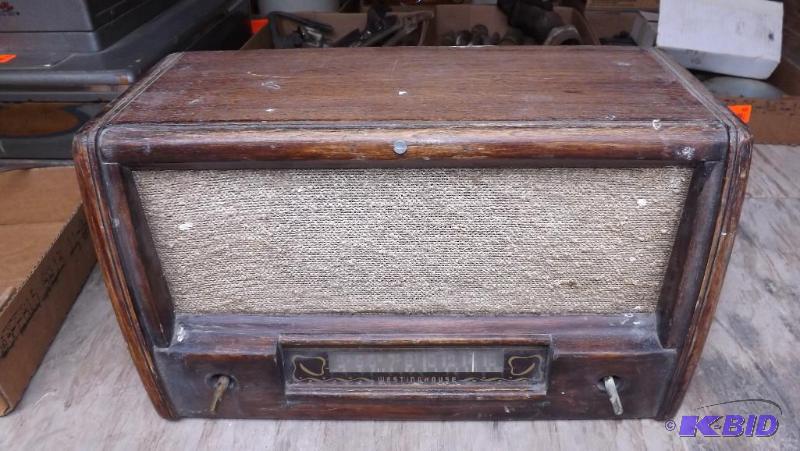 Old Westinghouse Tube Radio...