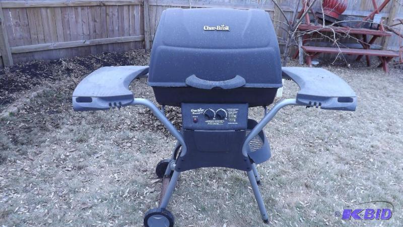Char Broil Gas BBQ Grill...