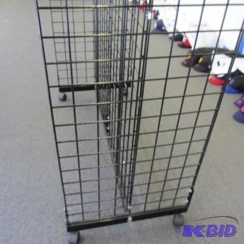 lot 26 image: Wire Grid Merchandisers