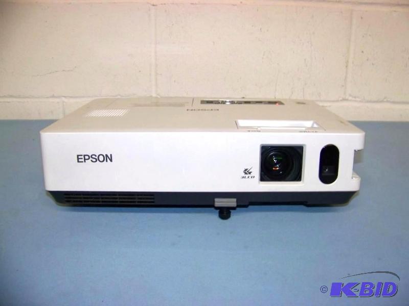 lot 15 image: Epson, EMP-1825, Multimedia, Computer and Video Projector with NEW Lamp