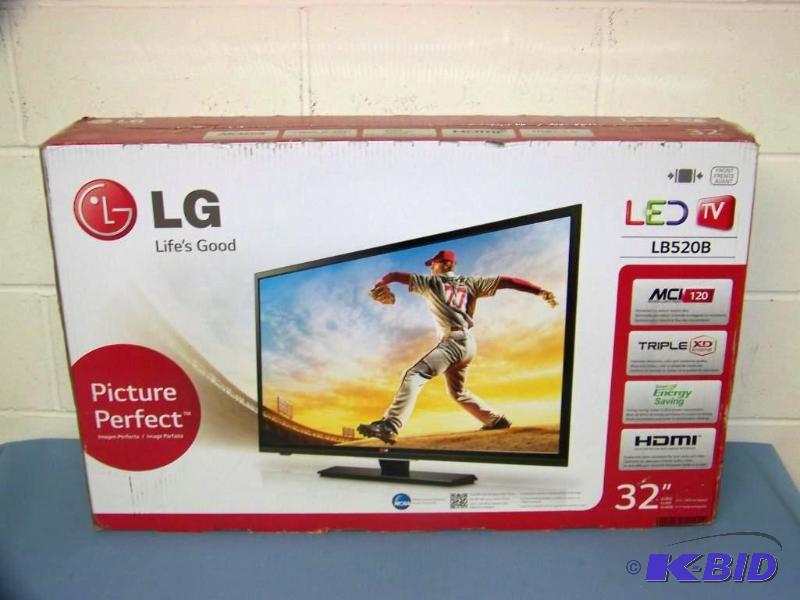 lot 8 image: LG, 32, HD LED Television (TV) with Remote Control - BRAND NEW