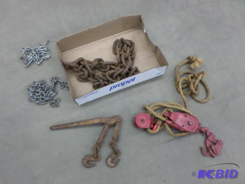 lot 51 image: Lot Of Chains-Binder-Pulley...